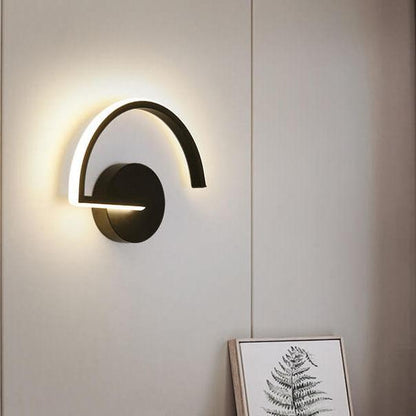 Curves Line Arc LED Wall Light