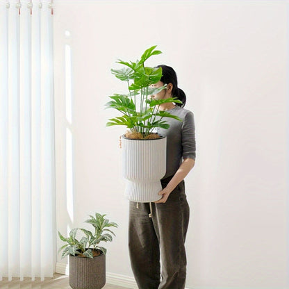 Self-Watering Planter with Level Indicator
