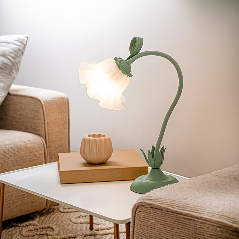 Floral USB Powered Table Lamp