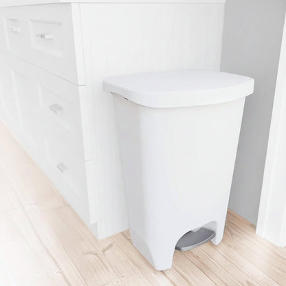 13 Gallon Step Pedal Trash Can