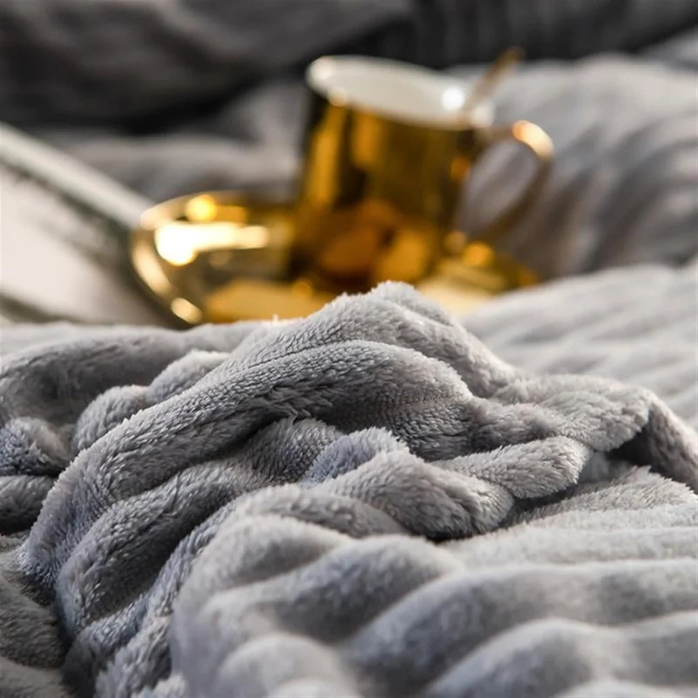 Plush Winter Duvet Cover Set - Soft Fleece Bedding with 2 Pillowcases, Single to Super King (59x79 to 87x94 in)