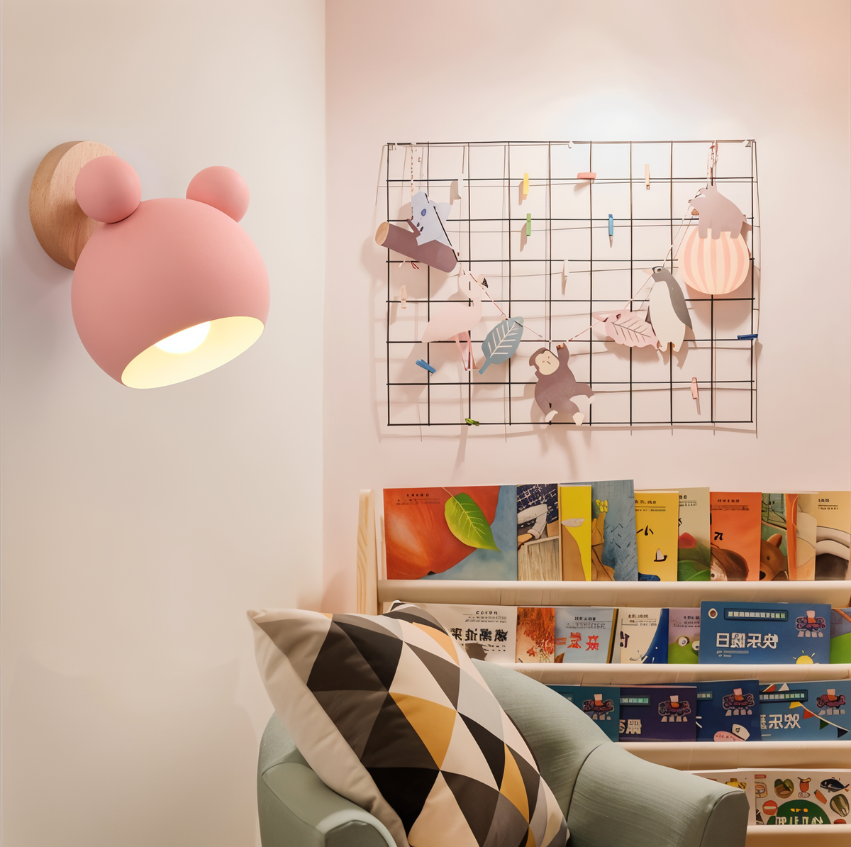 FlashMouse Playful Rotatable Wall Lamp