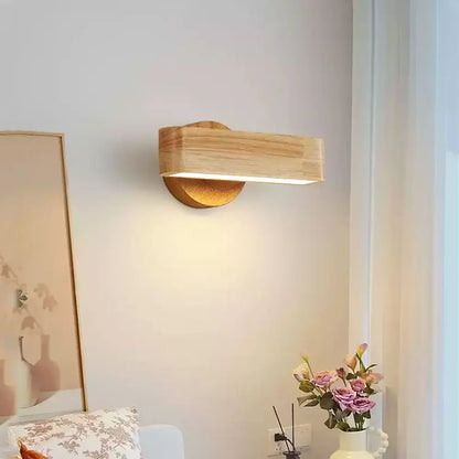 Rotating Wood & Aluminum Wall Lamp