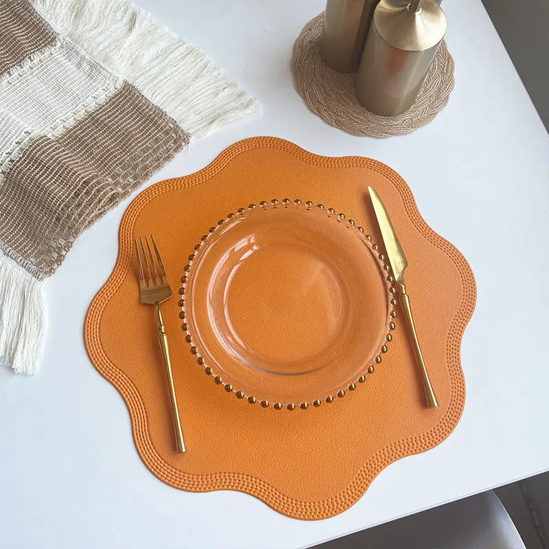FloraMat Embossed Round Placemats