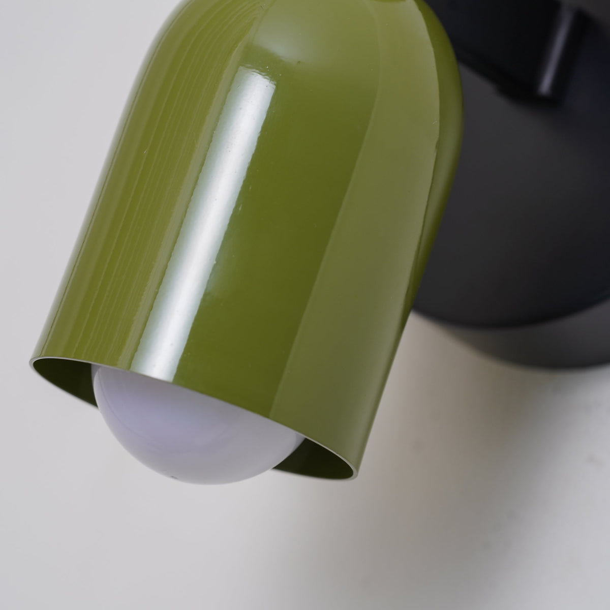 Cozy Crest Nordic Macaron Bedside Wall Lamp - Modern Muted-Color Sconce for Bedroom & Hallway, 10 Color Combinations