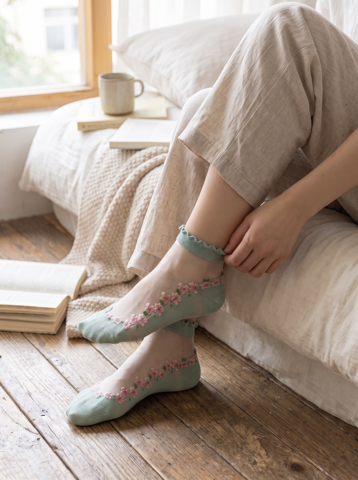 Floral Lace Trim Ankle Socks lifestyle 2
