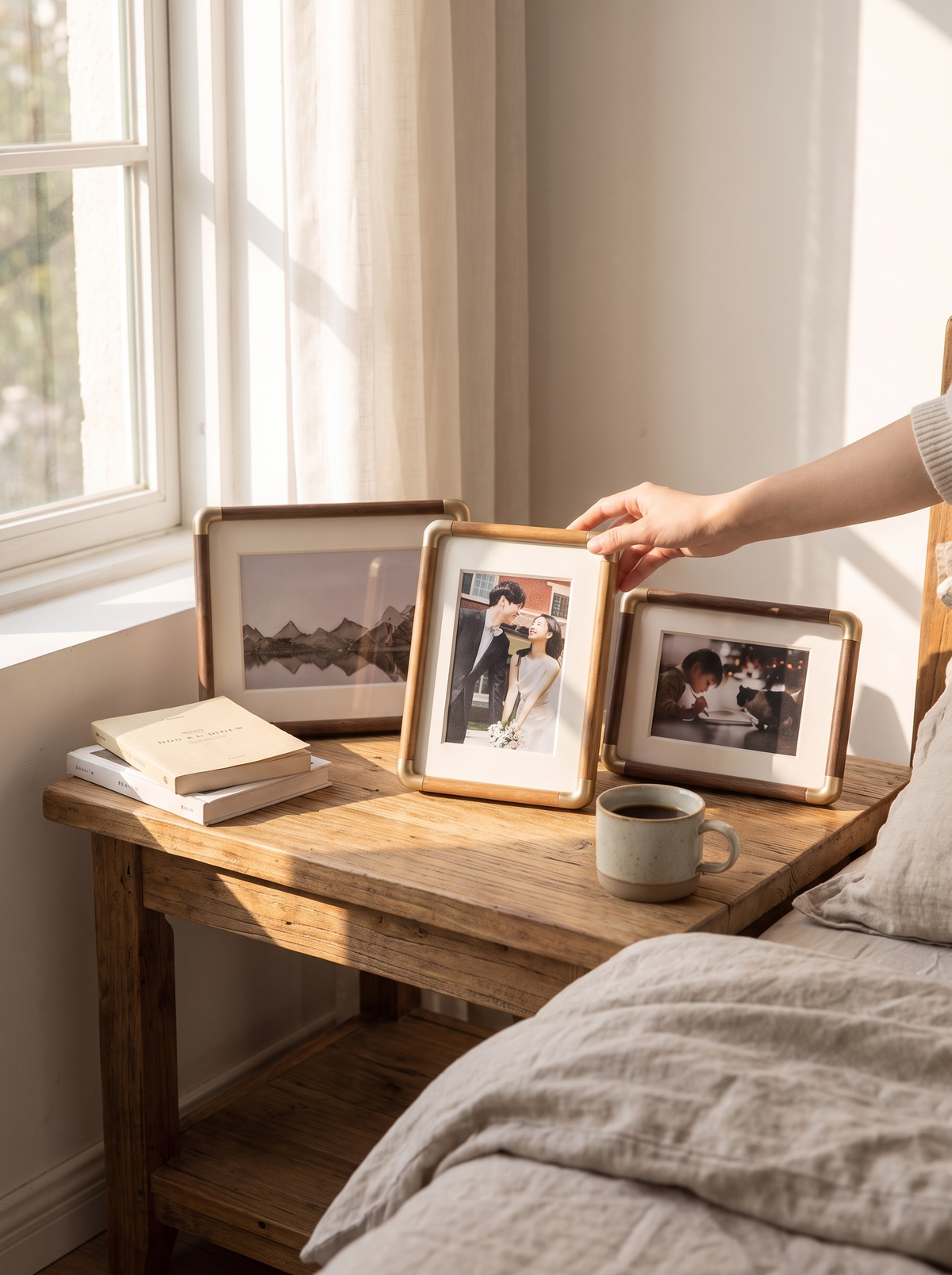 Brooks Vintage Wood Photo Frame lifestyle 2