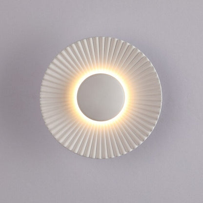 Hasna SunRay Metallic Wall Lamp